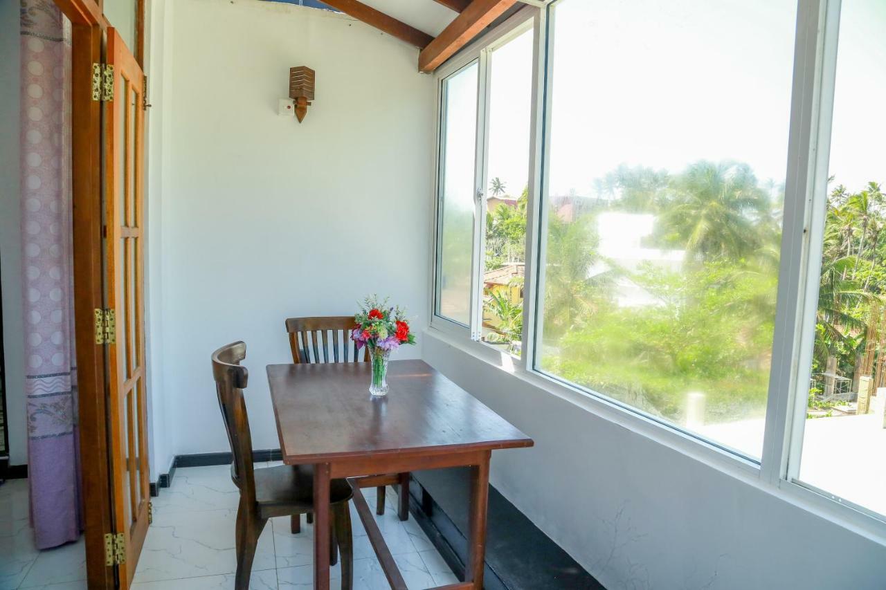 Coconut Hill Homestay Mirissa Exterior photo